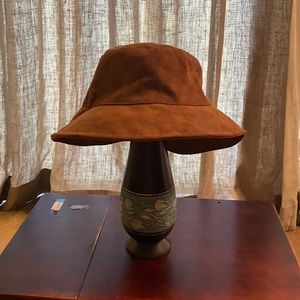 Suede 90s Bucket Hat